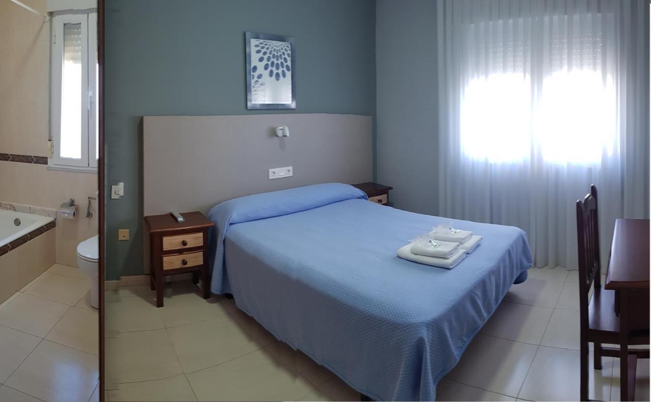 Hostal Soto La Virgen del Camino Esterno foto