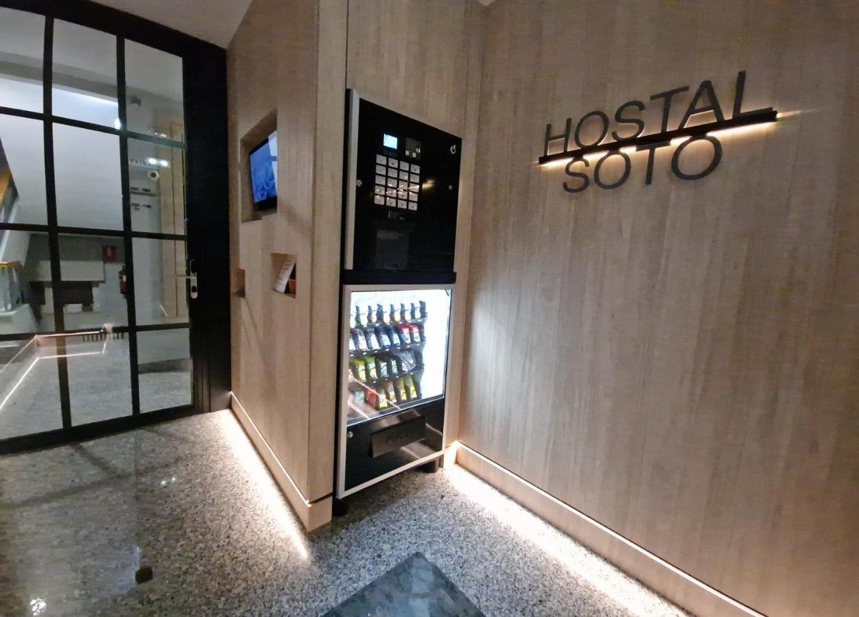 Hostal Soto La Virgen del Camino Esterno foto